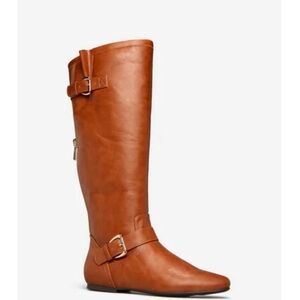 Wide Size 11 Maggey Boot